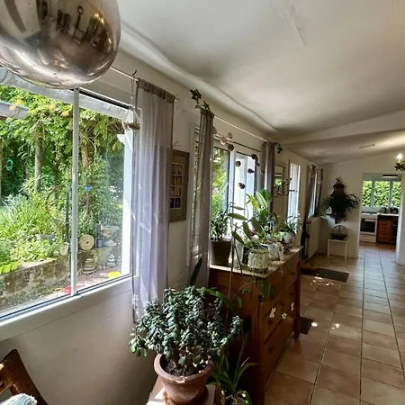 Authentique – Havre De Paix Pour âmes Sensibles *